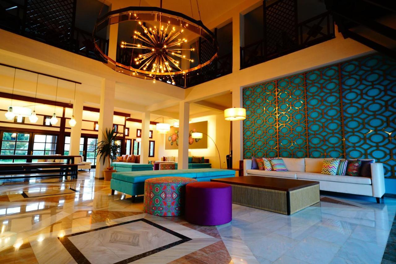 Hotel Simantro 5*