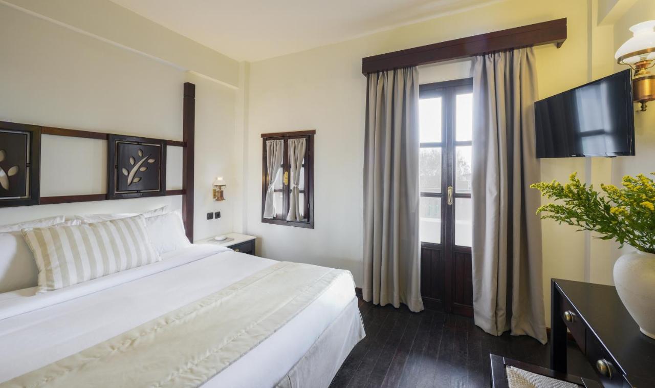 Hotel Simantro 5*